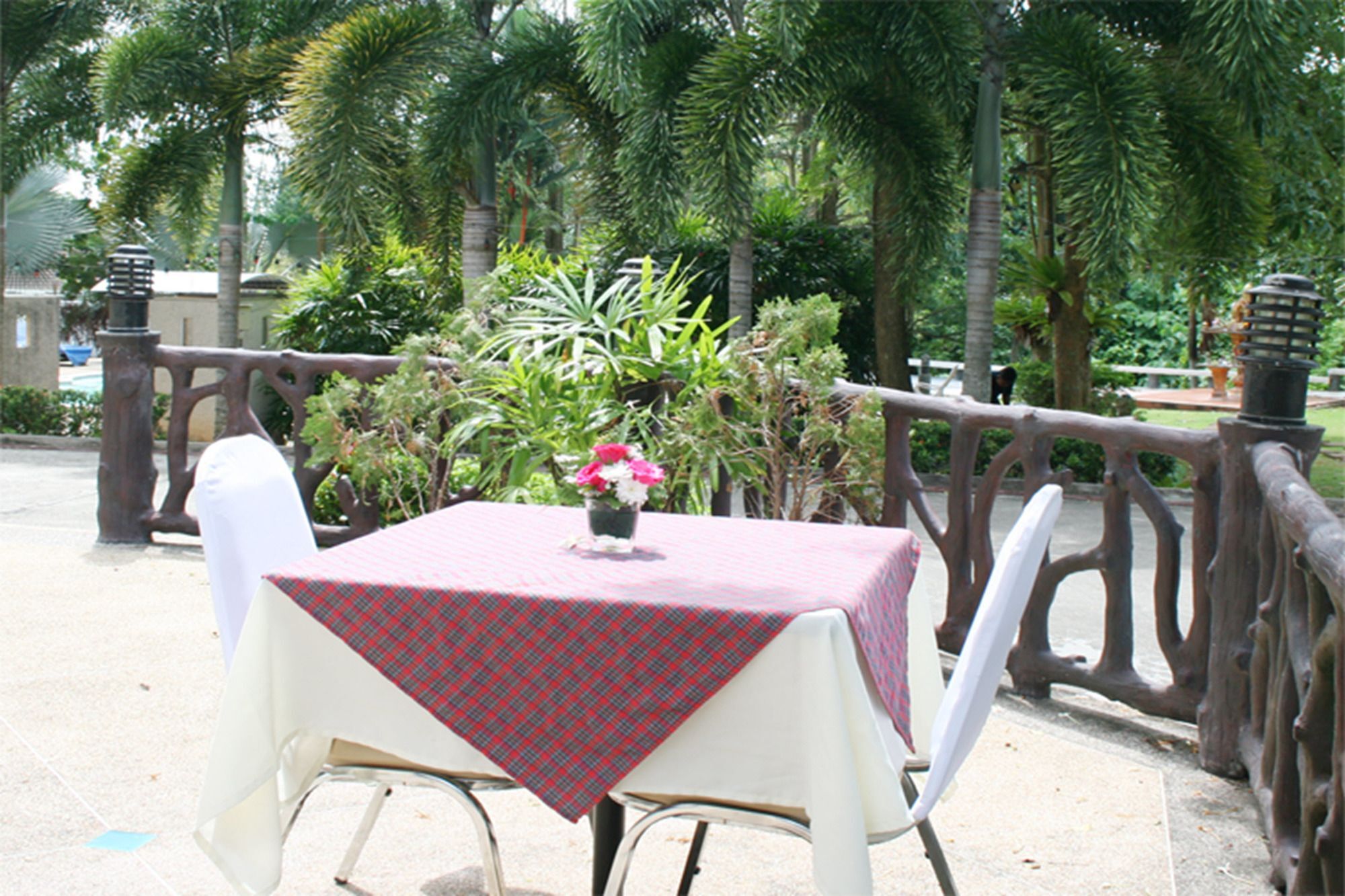 Krabi Golden Hill Hotel Kültér fotó